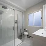 House Near The With Rooftop And Bbq بيت للعطل