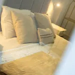 بيت للعطل House Near The With Rooftop And Bbq