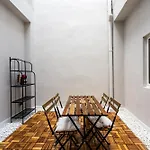 House Near The With Rooftop And Bbq *